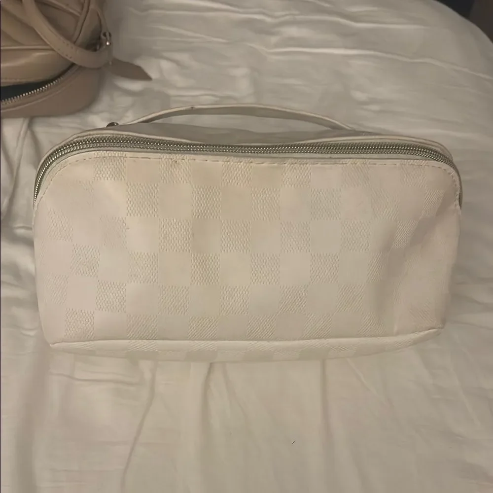 Elegant Cream Checkered Women's travel toiletry Bag